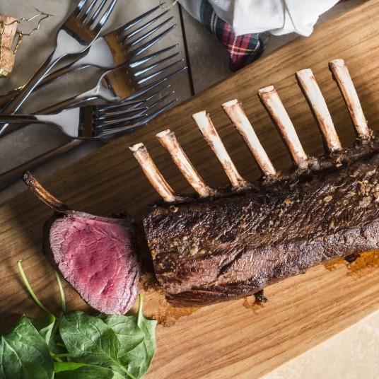 Cocoa dusted rack with parsnip puree and red wine cassis sauce Martin Bosley 4